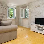 M.a.s. Apartman Supetar